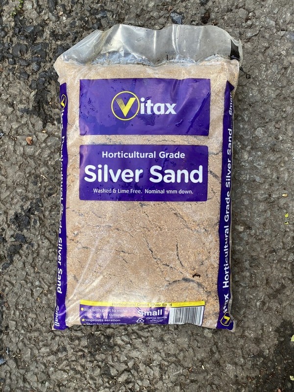 Vitax Silver Sand Small