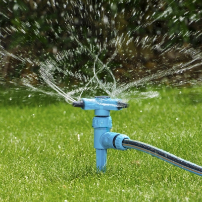 Flopro Multi Jet Rotating Sprinkler - The Nunhead Gardener