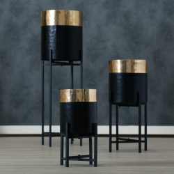 Nizzi Pot with Stand